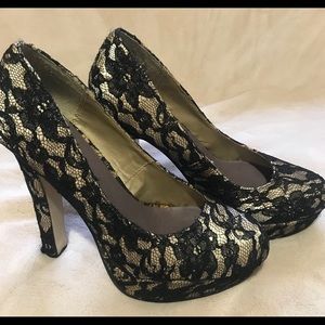 Steve Madden lace heels
